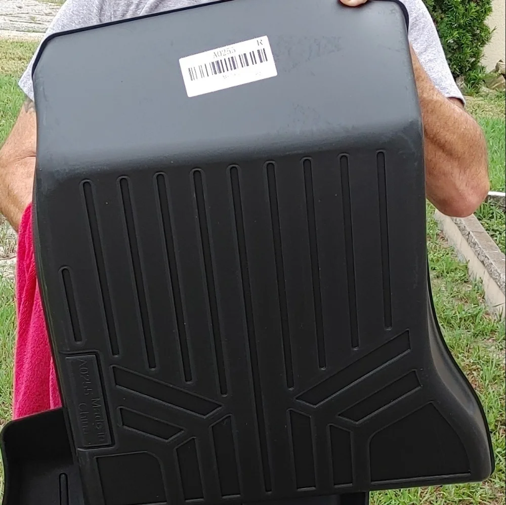 Mercedes-Benz All Weather Floor Mats - Picture 6 of 9